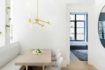 Mẹo sử dụng màu sắc tạo điểm nhấn cho căn nhà nhỏ hiện đại