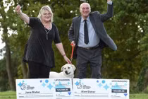 Vợ chồng già một tuần 2 lần trúng số, rinh về 10 tỷ