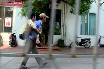 Những bức ảnh tình cha con lay động triệu tâm hồn 