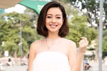 Jennifer Phạm sinh con trai thứ 3 trong ngày Giáng sinh