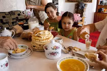 Cuộc sống huyền bí của bộ tộc ngoại giáo cổ nhất châu Âu