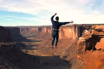 Đặt cược tính mạng với những trò mạo hiểm trên thế giới