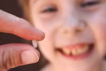 Chiếc răng sữa có thể cứu sống con bạn, đừng vội vứt đi!