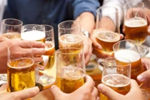 6 thói quen ngớ ngẩn khiến bệnh dạ dày ngày càng trầm trọng