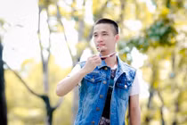 Lệ Rơi trần tình lý do đến cúng Tổ nghề sân khấu