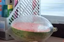 Cười té ghế với 27 ứng dụng khác của bao cao su