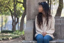 Nỗi đau muốn chết của cô gái từng phải tiếp khách 13 giờ/ngày