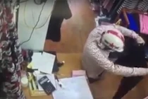 Truy tìm “nữ quái” chuyên trộm cắp tại các shop ở Nghệ An
