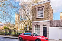 Chiêm ngưỡng căn nhà nhỏ nhất London có giá gần 20 tỷ