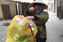 Những cơ cực trong tiếng rao “ai đồng nát sắt vụn“