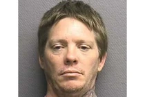 Mỹ: Ép con gái 16 tuổi bán dâm, cha lĩnh án 30 năm tù