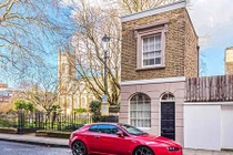 Chiêm ngưỡng căn nhà nhỏ nhất London có giá gần 20 tỷ