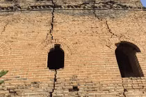 Vạn Lý Trường Thành đang kêu cứu