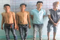 Hiếp dâm tập thể nữ tiếp viên bị công an bắt tại trận