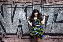 Mãn nhãn trang phục làm từ “rác” của giới trẻ Hà thành