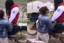 Quỳ gối cầu xin bạn gái, đấng mày râu vừa lố vừa hèn!