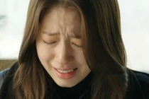 Ngã quỵ khi mở cánh cửa nơi chồng và ô sin đang...