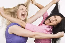 Kế ly gián chồng và nhân tình hoàn hảo của vợ 