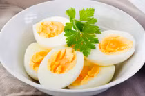 Thực phẩm “cấm” kết hợp với trứng gà