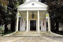 Biệt thự triệu đô của công chúa nhạc đồng quê Taylor Swift 