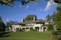 Trải nghiệm cuộc sống quý tộc trong lâu đài cổ 717 tỷ