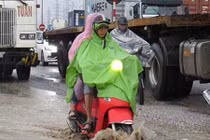 Hải Phòng: Con đường tử thần rình "nuốt chửng" người sau mưa lớn