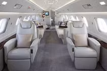 Nội thất xa xỉ bên trong chiếc máy bay 820 tỷ đồng