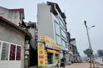 Ngán ngẩm những công trình kì dị chỉ có ở Việt Nam