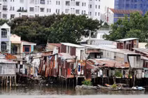 Cận cảnh “ổ chuột” giữa Sài Gòn