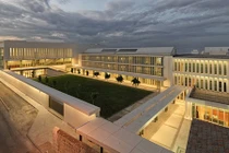 Ngắm kiến trúc những ngôi trường đẹp và lạ nhất thế giới