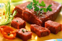 Loại bỏ ngay cách ăn thịt bò gây hại này