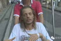 Sang TQ tìm bạn gái ảo, quý ông Hà Lan nhận cái kết