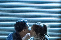 Hari Won suy sụp vì lộ ảnh hôn Trấn Thành