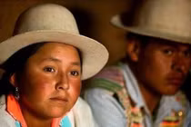 Tròn mắt với những tộc người kỳ lạ nhất thế giới