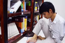 Chàng trai Nick Vujicic Việt Nam đỗ hai trường đại học