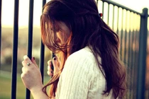 Bí mật chết người đằng sau sợi dây chuyền trên cổ bạn thân