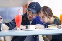 'Đá' Tiến Đạt, Hari Won đặt tình yêu nhầm chỗ nơi Trấn Thành?