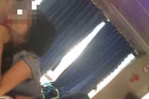 Phản cảm cặp đôi ôm ấp, hôn hít trên xe khách