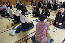 “Cơn sốt” ni cô tìm chồng qua dịch vụ mai mối