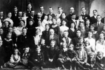 Bí ẩn khả năng sinh sản phi thường của người mẹ có... 69 con! 