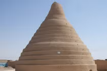 “Tủ lạnh” 2.400 tuổi trữ đá suốt mùa hè ở sa mạc