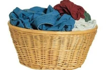 Sai lầm trong cách giặt quần áo khiến cả nhà mắc bệnh