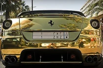 Choáng sốc thú chơi dát vàng siêu xa xỉ của giới đại gia