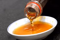 Mẹo cực hay và đơn giản phân biệt nước mắm thật, giả