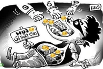 Cay đắng đồng quê bị quét sạch bởi bão “phường, hụi“