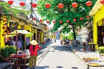 Khám phá Việt Nam qua lời kể của nhà biên kịch Pháp