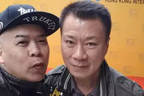 Phát hiện thi thể tài tử Hong Kong ở cửa phòng tắm