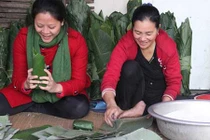 Làng bánh chưng nức tiếng xứ Nghệ tất bật vào vụ Tết