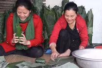 Làng bánh chưng nức tiếng xứ Nghệ tất bật vào vụ Tết