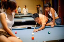 Những chiêu lừa tình, cướp tiền chân dài của đại gia dỏm